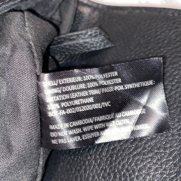 Botkier Black Trigger Backpack Vegan Leather.
NWT - Picture 7 of 11